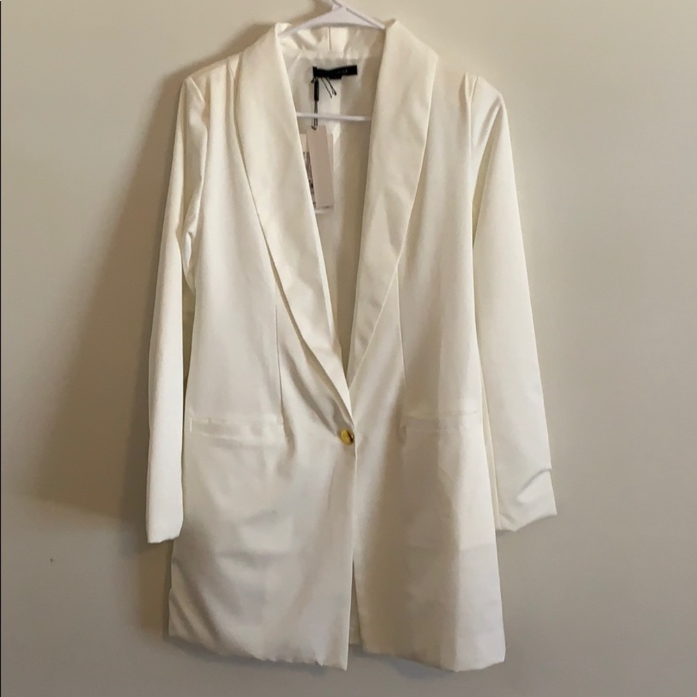 Haoduoyi Off White longer blazer - size S
